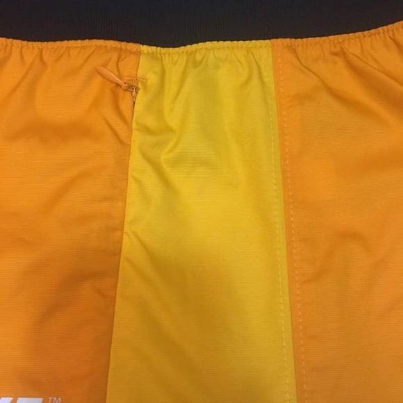 NEW Women's Large NIKE Sportswear Drawstring Running Shorts 855713-804 Orange - Picture 7 of 8